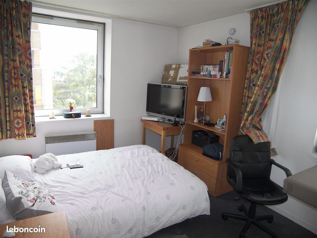Appartement 1 pièce 18 m² · à Levallois-Perret · 18 m² · 895 €/mois