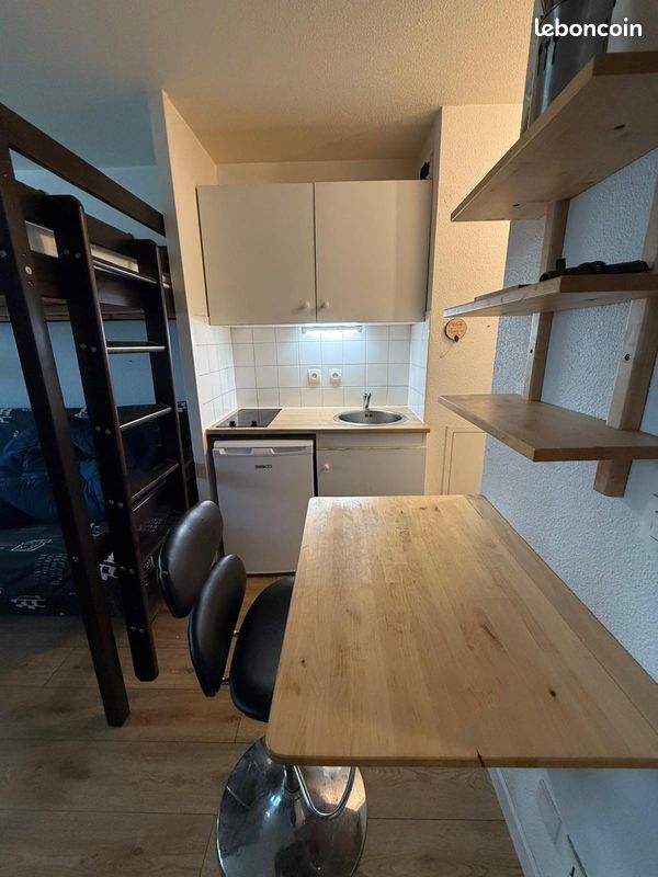 Appartement 1 pièce 25 m² · à Nantes · 25 m² · 577 €
