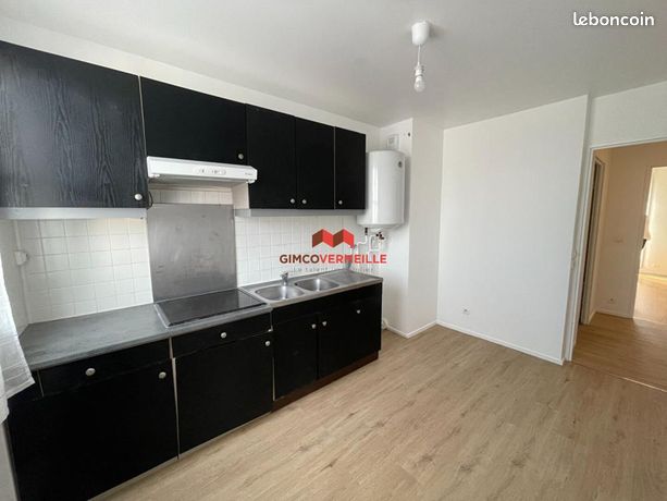 Appartement a louer montigny-le-bretonneux - 2 pièce(s) - 55 m2 - Surfyn