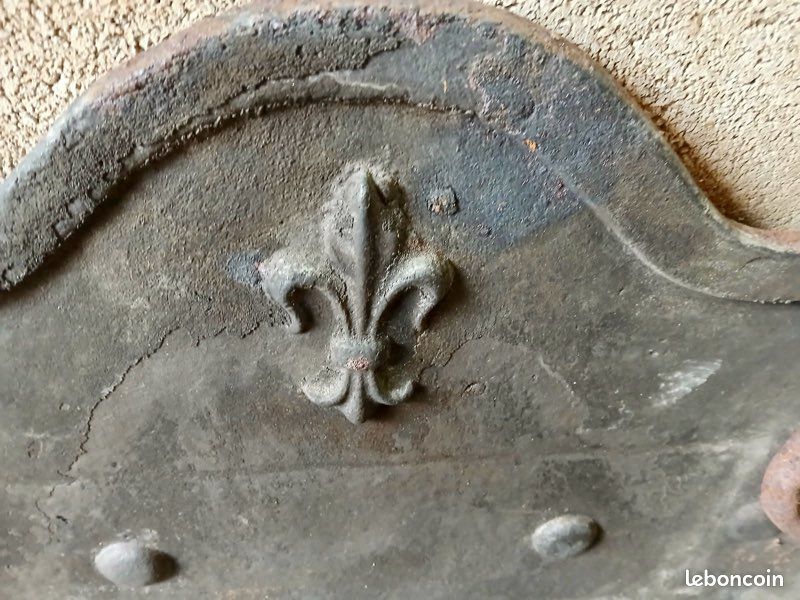 Plaque De Cheminée En Fonte Ancienne - Décor Fleurs De Lys - XIXe Siècle - Occasion