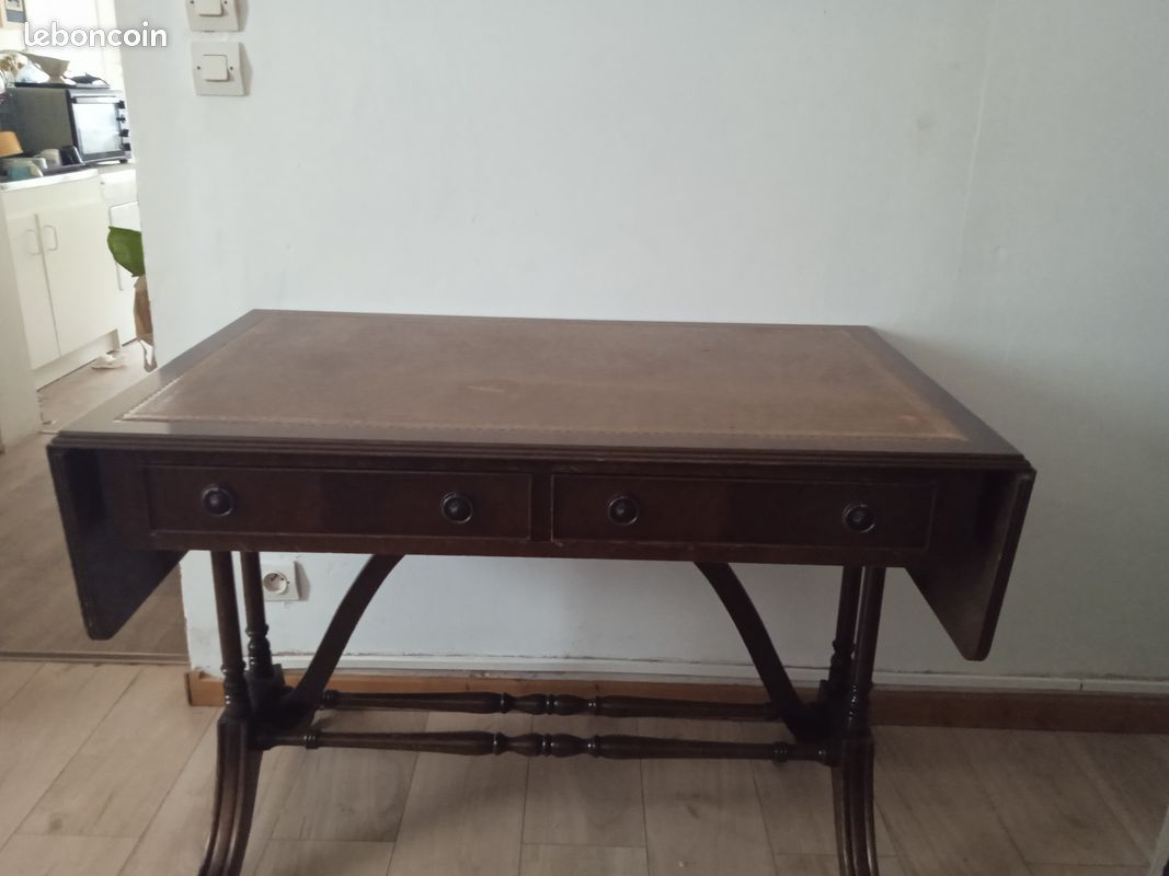 Bureau o secretaire (image 1)