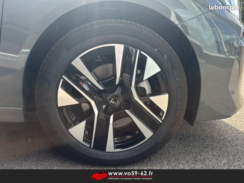 Peugeot 208 1.2 Hybrid 110ch Allure e-DCS6 (image 11)