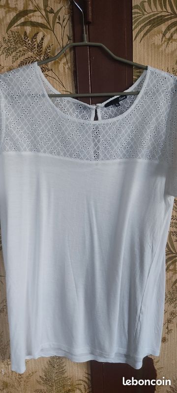 Haut blanc (image 4)