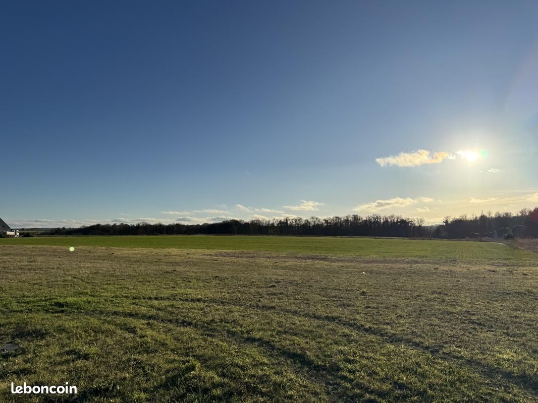 Terrain 300 m² · à Maltot · 68 500 €