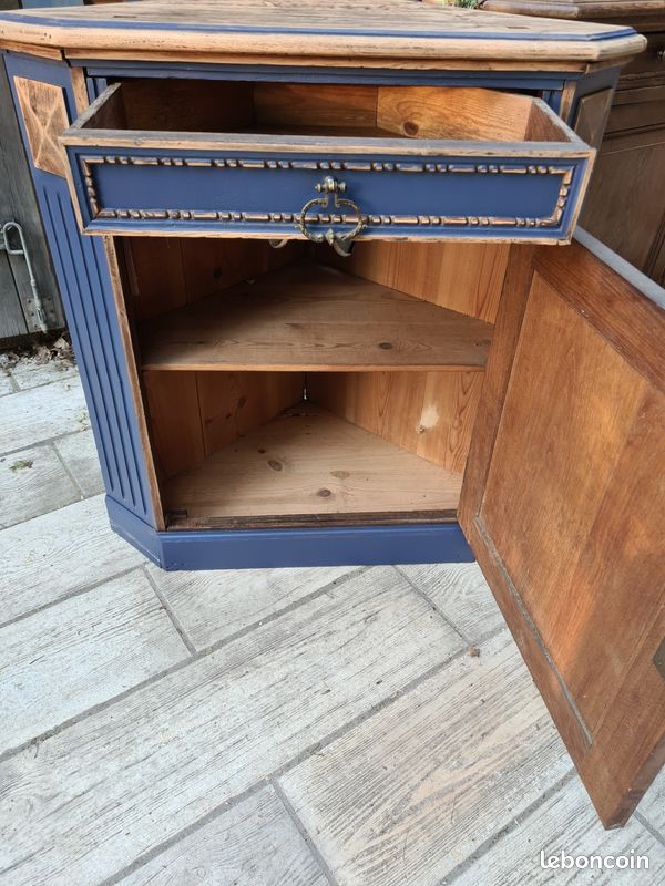Meuble de coin d époque (image 2)