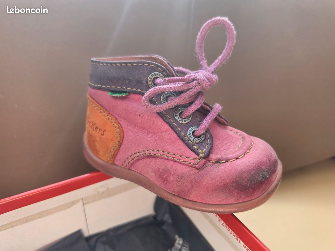 Chaussures bébé Kickers fille en cuir rose maintient Pointure 20 pied (image 3)