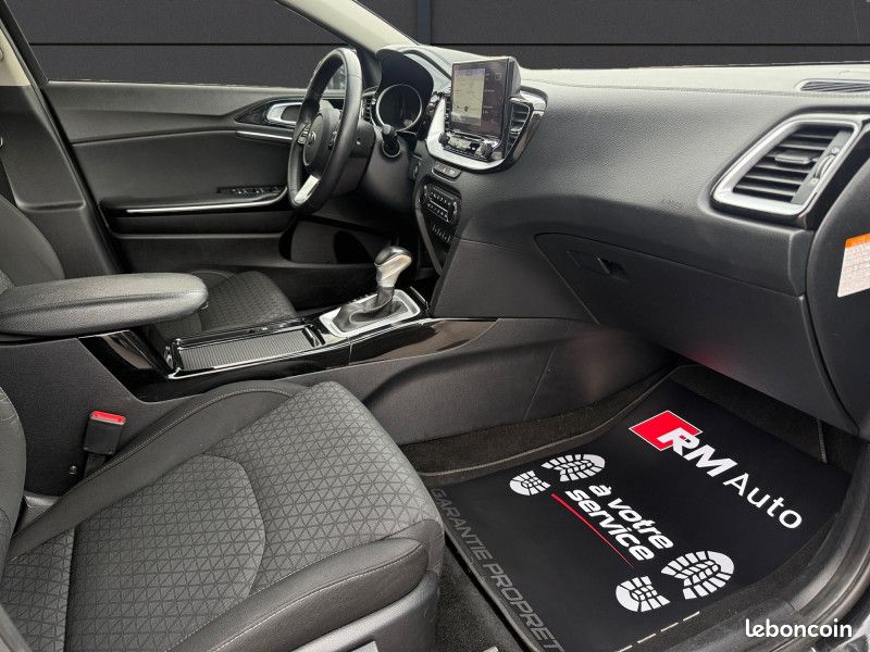 Kia CEED SW 1.6 GDI 105CH + PLUG-IN 60.5CH ACTIVE BUSINESS DCT6 (image 8)