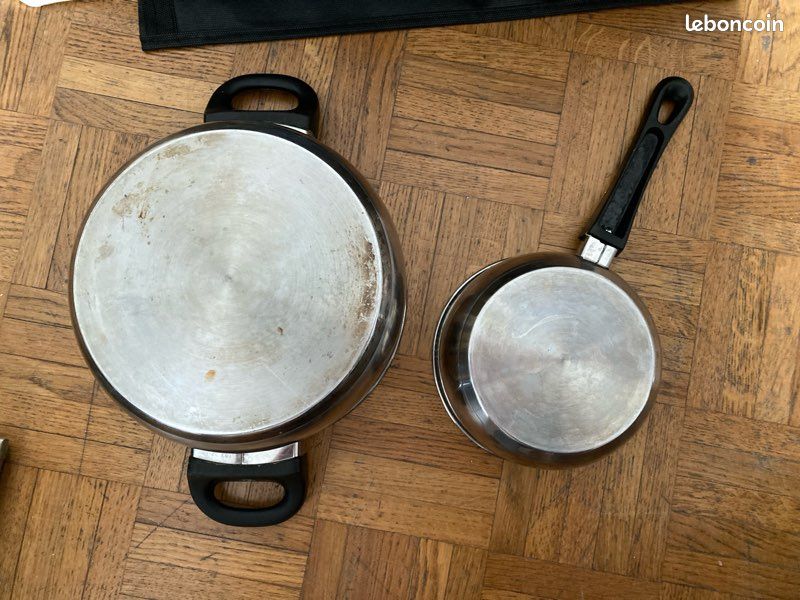Wok, moule à gâteau, poêle , casserole (image 2)