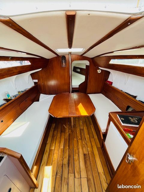 Jeanneau Aquila 28 — Vedi foto 1