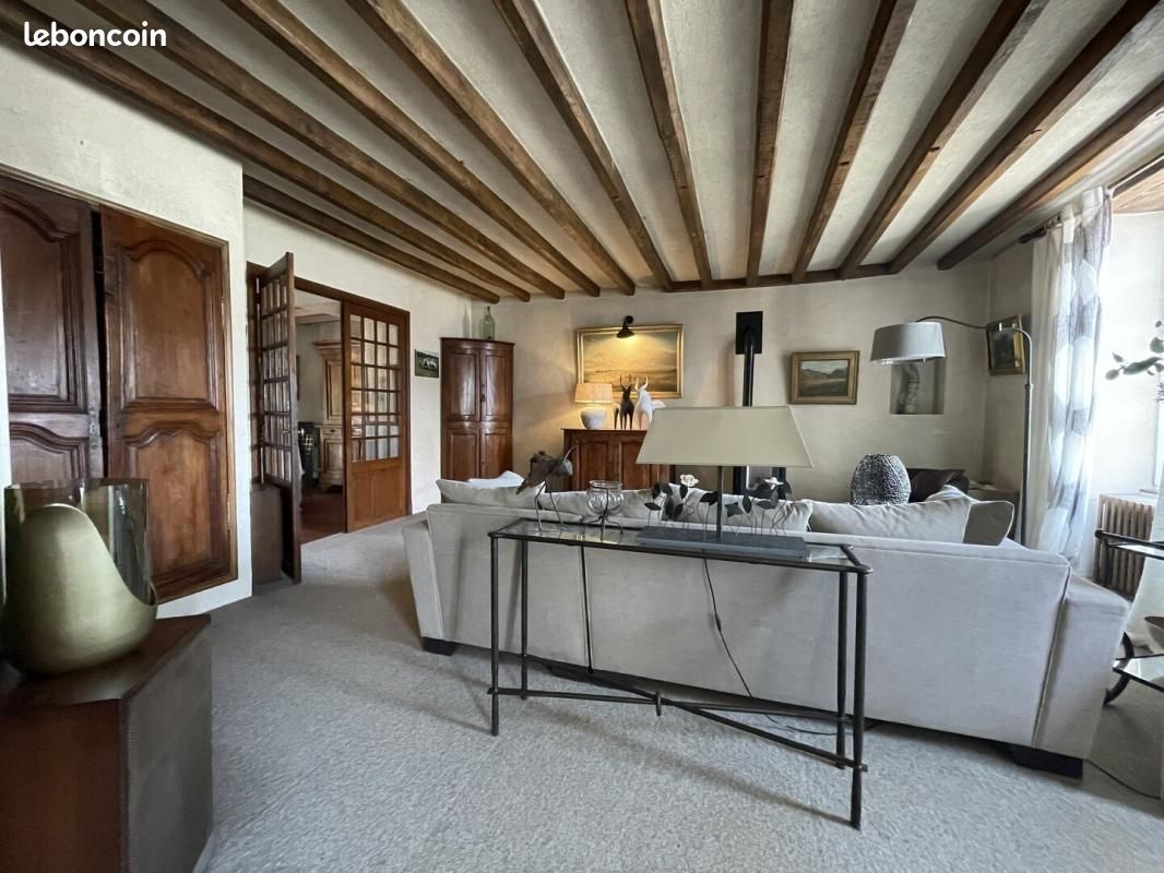 Maison 7 pièces 148 m² · à La Bazoge · 148 m² · 350 000 €