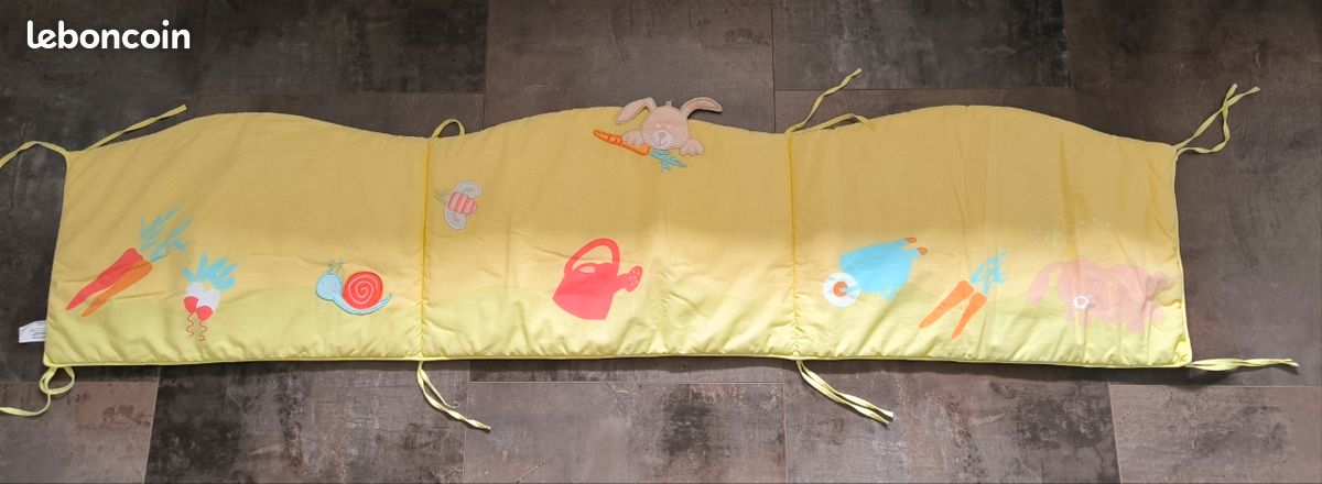 Tour de lit "lapin jardinier" (image 1)