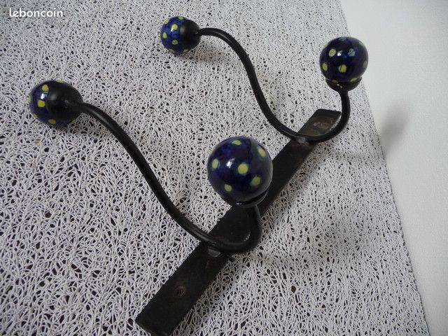 Porte manteau 2 patères à crochet double (image 3)