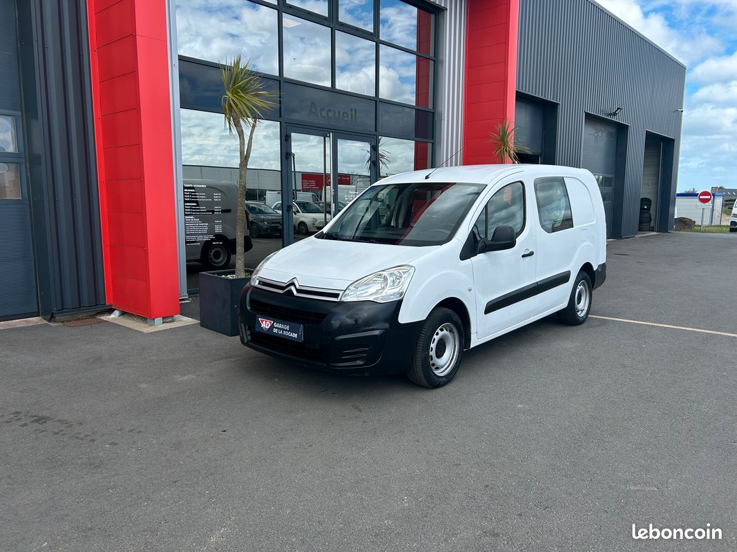 Citroën Berlingo Cabine Approfondie (2) BlueHDi 100 BVM Confort Cabine App XL 12075 HT / 14490 TTC (image 1)