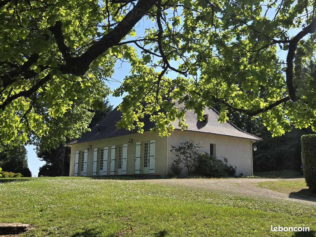 Maison 4 pièces 119 m² · à Villamblard · 119 m² · 220 000 €