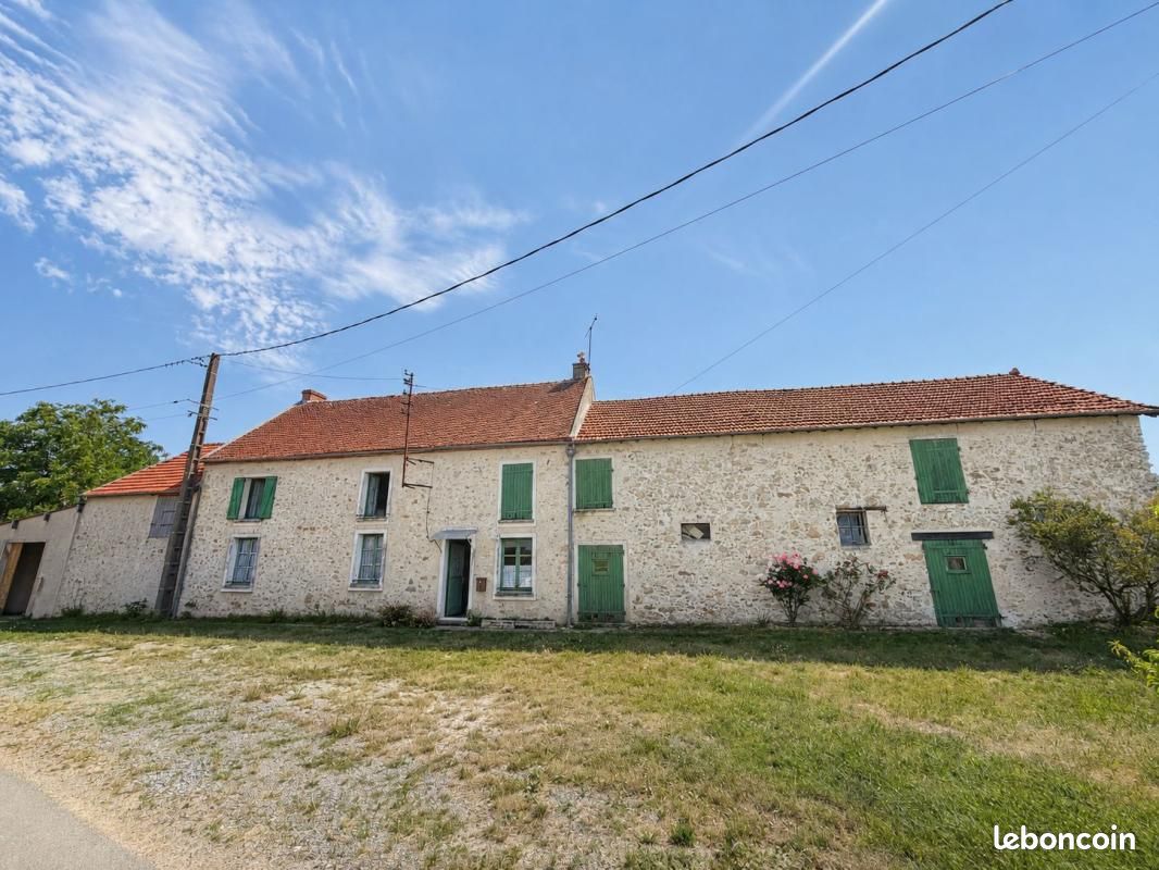 Maison 5 pièces 120 m² · à Vendières · 120 m² · 135 000 €