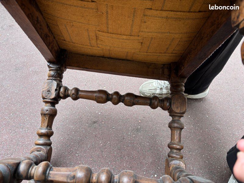 Chaise ancienne en chêne sculpté avec tapisserie décorative style Henri II (image 4)