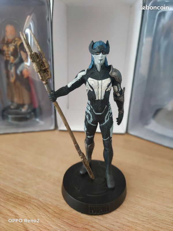 Figurines officielles Marvel (image 2)