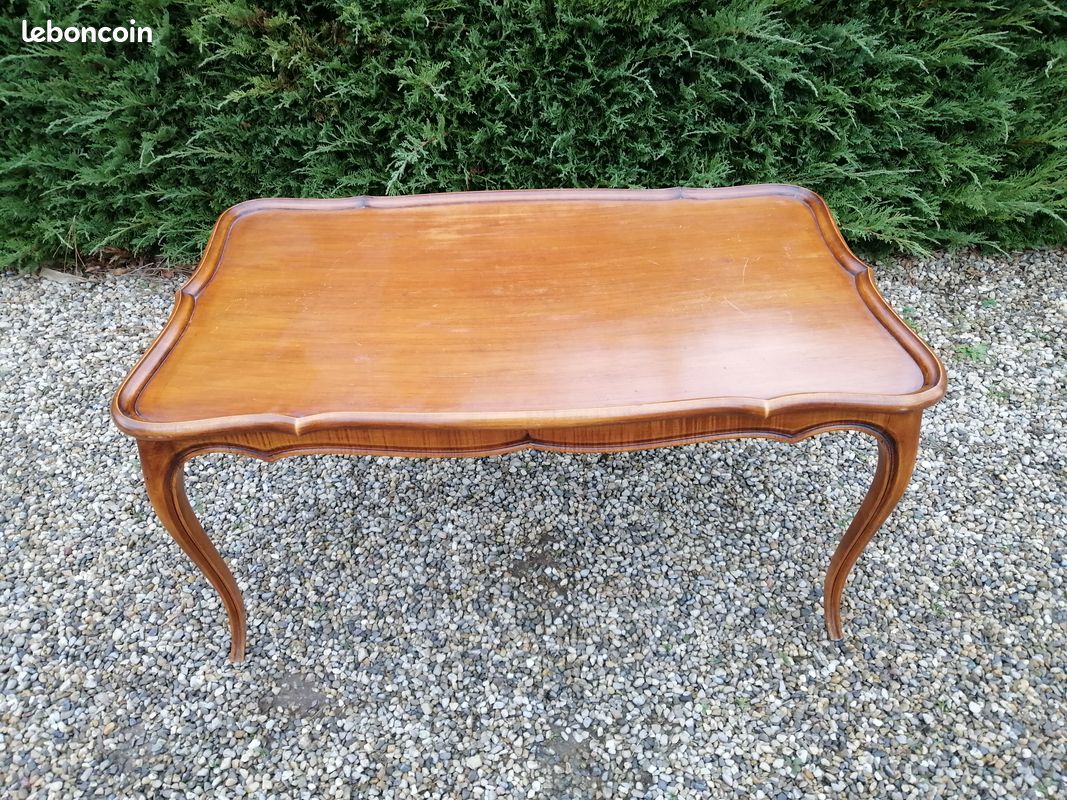 Table basse en merisier (image 1)