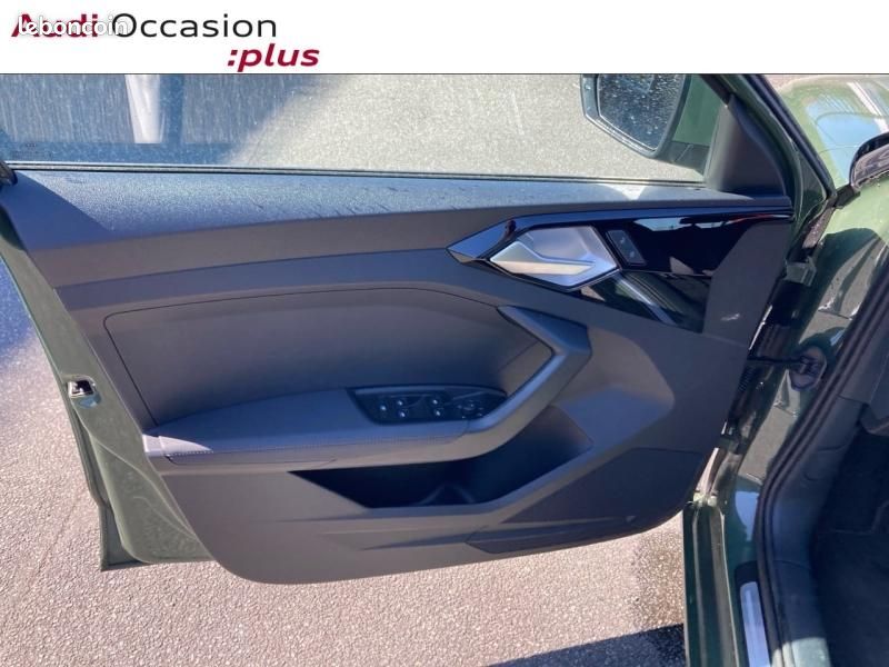 Audi A1 Sportback 25 TFSI 95ch Design S tronic 7 (image 32)