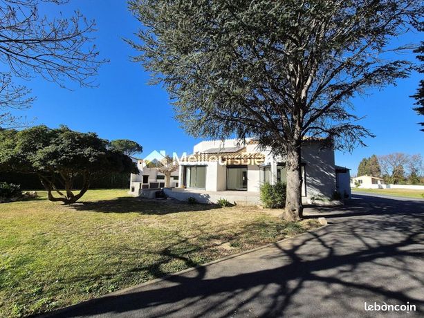 Villa 7 pièces 200 m²