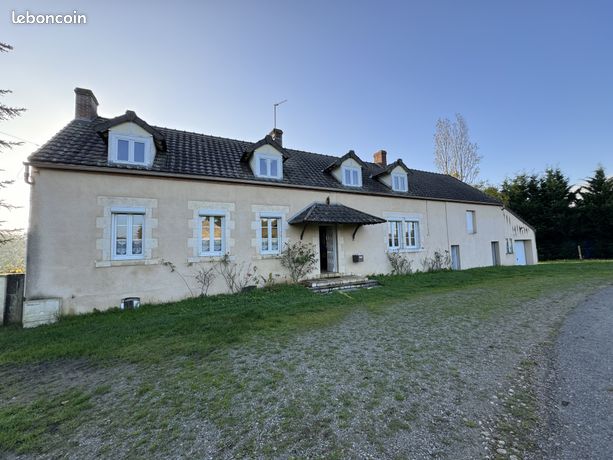 Longère 7 pièces 145 m²