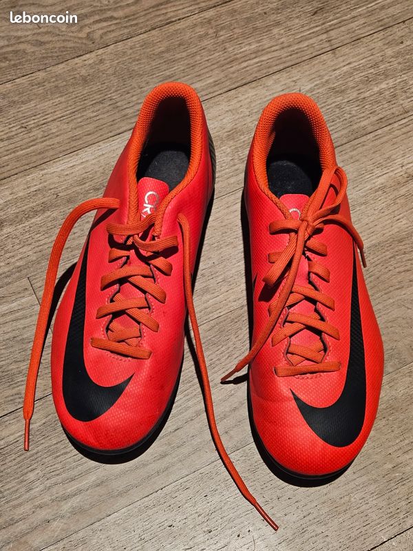 Chaussures de foot enfant taille 36 | Decathlon
