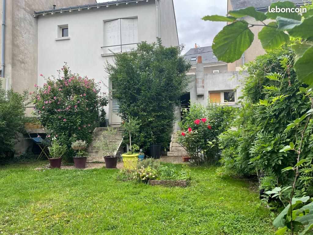 Maison 3 pièces 79 m² · à Tours · 79 m² · 1 020 €