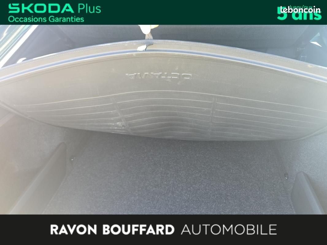 Skoda Octavia Berline 2.0 TDI 150 ch SCR DSG7 Sportline (image 27)