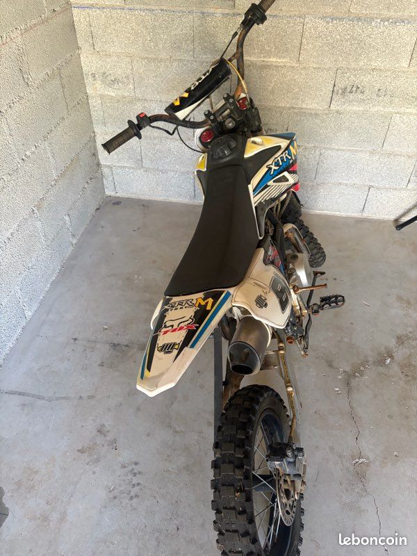 Motocross pour pièces (image 2)