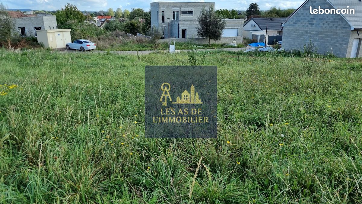Terrain 512 m² · à Val-de-Reuil · 512 m² · 79 900 €