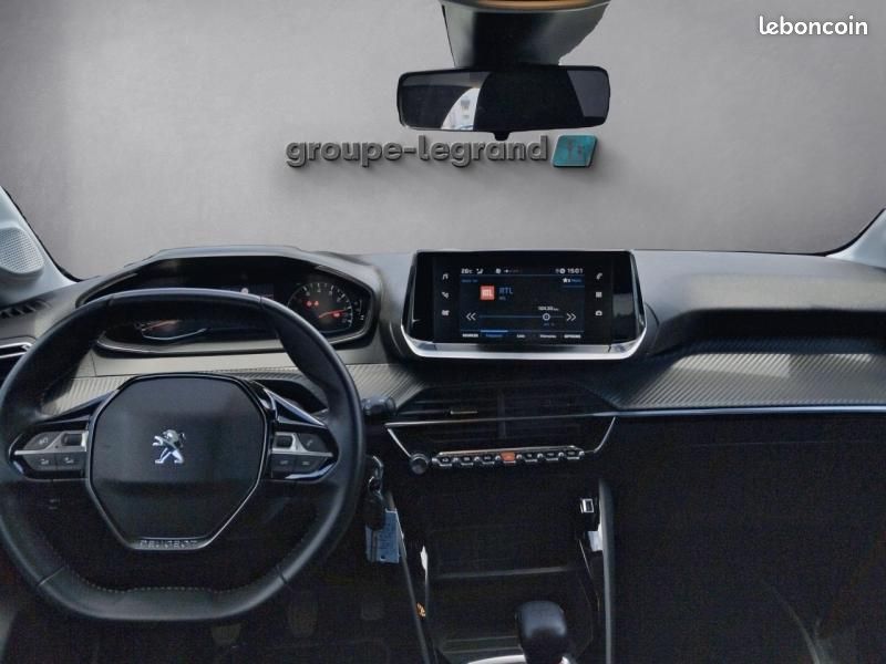 Peugeot 208 1.2 PureTech 100ch S&S Style (image 8)