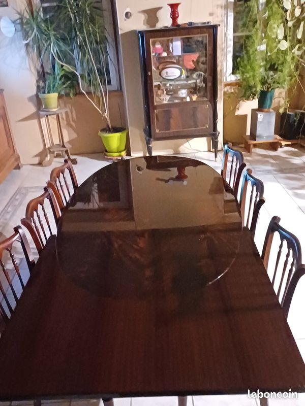 Salle a Manger (image 1)