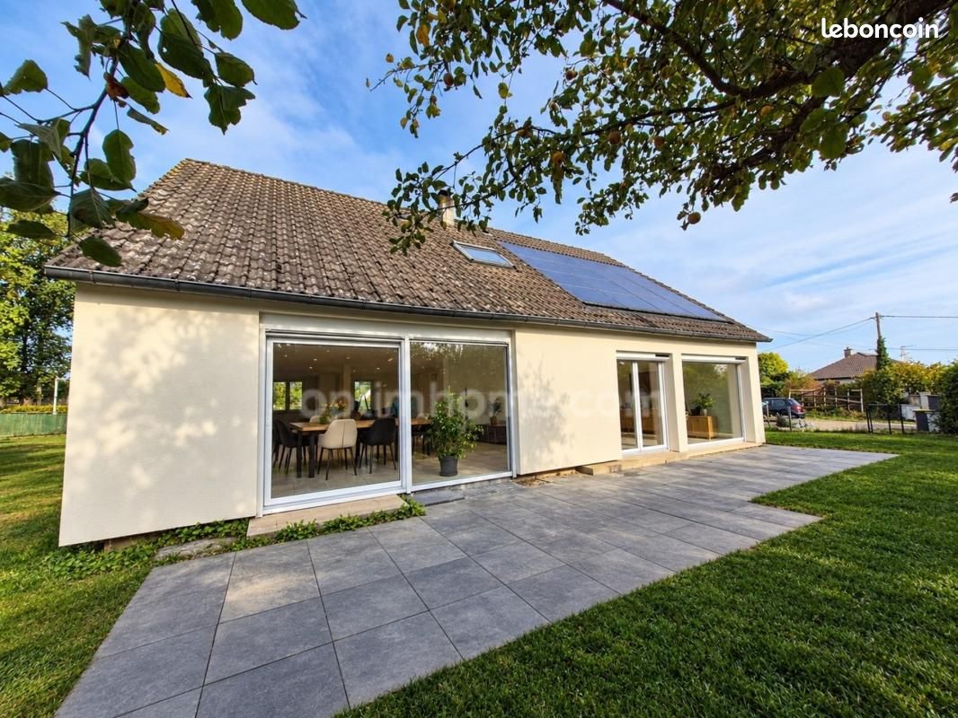 Maison 7 pièces 190 m² · à Suarce · 190 m² · 350 000 €