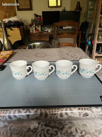 5 grandes tasses vintage arcopal, thé ou Chocolat, vaisselle anci