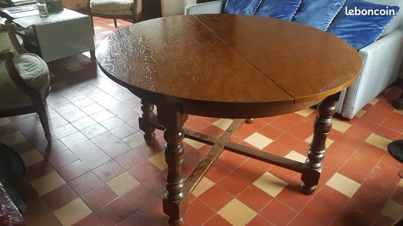 Table à rallonge + chaises (image 1)