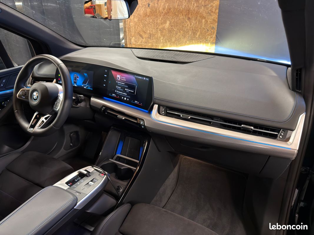 BMW Série 2 ActiveTourer 225 e 245 ch xDrive M Sport DKG7 - GARANTIE 12 MOIS (image 9)