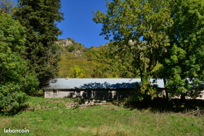 Longère 5 pièces 160 m²