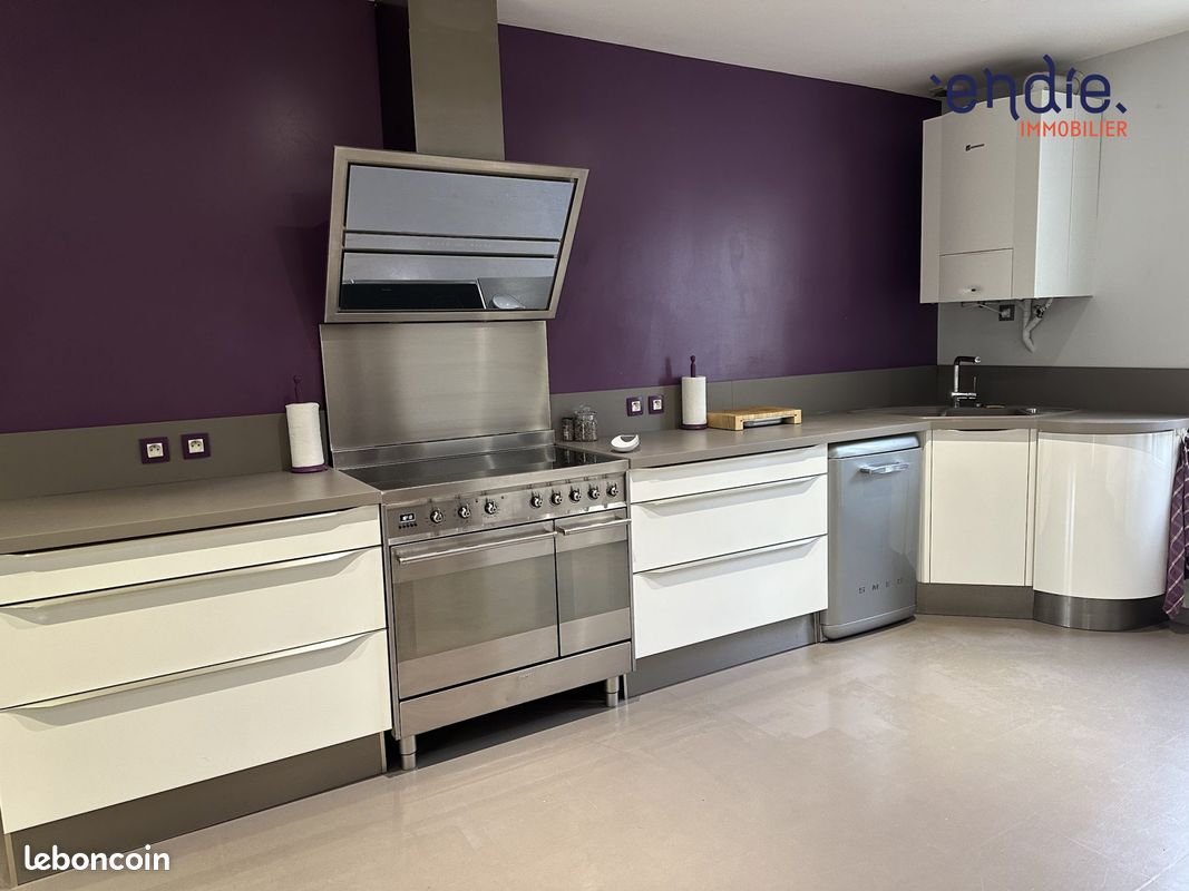 Maison 6 pièces 150 m² · à Tours · 150 m² · 359 000 €