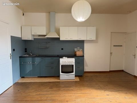 Appartement 3 pièces 41 m² · à Riom · 41 m² · 415 €