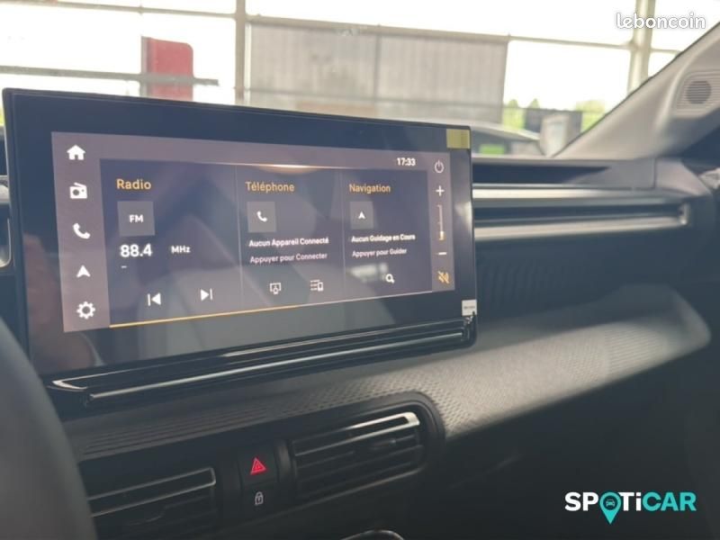 Citroen C3 Aircross 1.2 Hybride 145ch MAX e-DCS6 7 places (image 13)