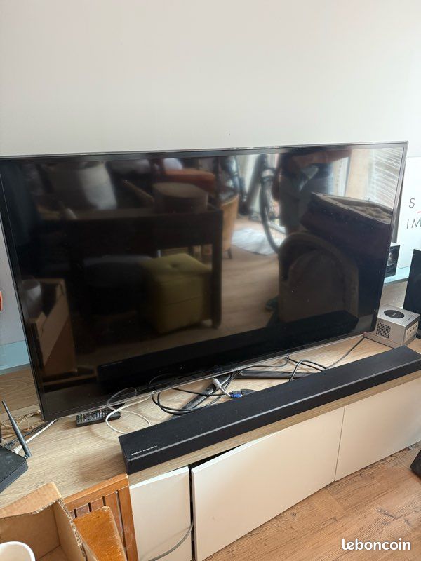 Télé écran plat lcd 54“ (image 3)