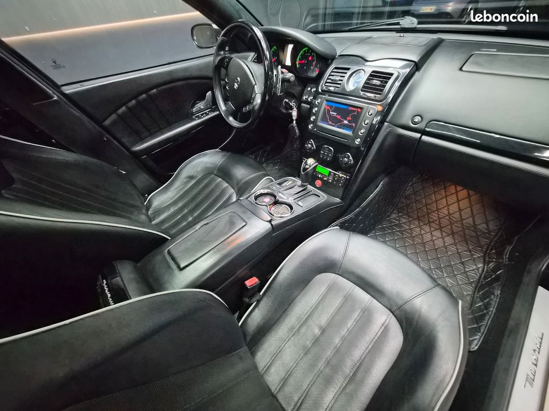 MASERATI QUATTROPORTE EXECUTIVE GT 4.2 V8 400cv BOITE AUTO ZF TRES FIABLE AU TARIF DE 17999 A SAISIR (image 4)