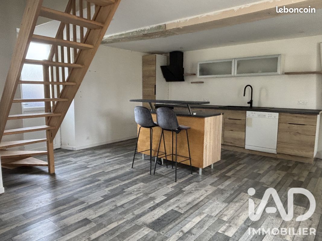 Maison 3 pièces 103 m² · à Doué-en-Anjou · 103 m² · 158 000 €