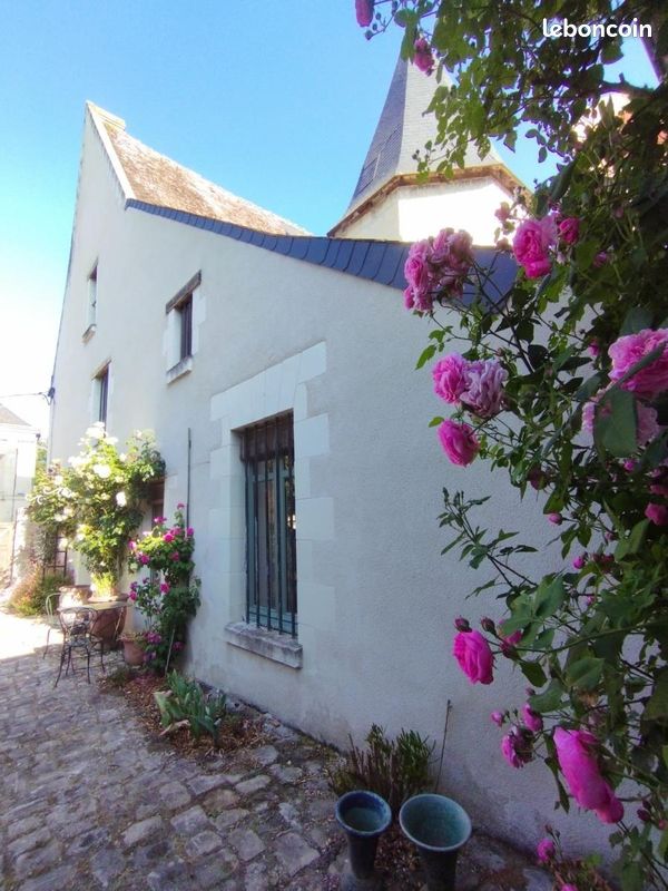 Maison 8 pièces 200 m² · à Saint-Épain · 200 m² · 365 800 €