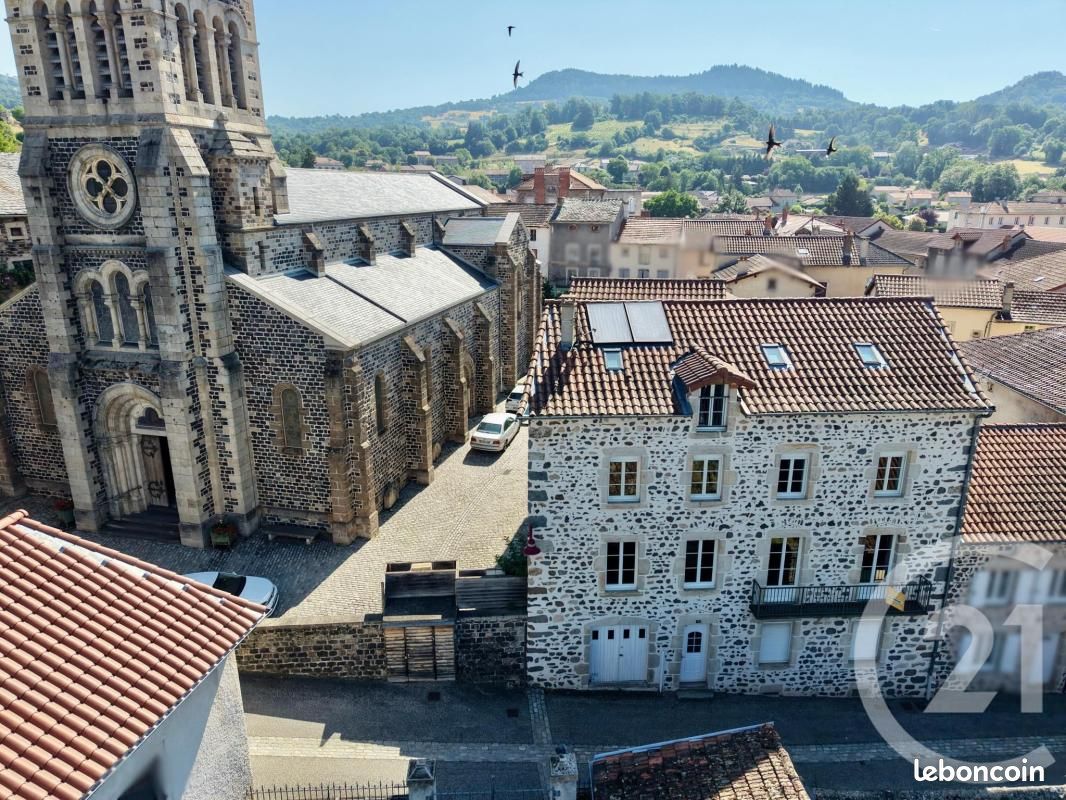 Immeuble 321 m² · à Rosières · 321 m² · 220 000 €