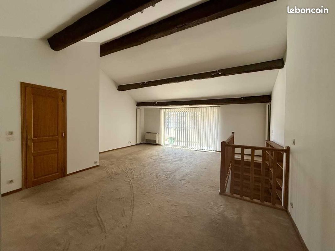 Appartement T4 Duplex meublé - Avignon centre (image 3)