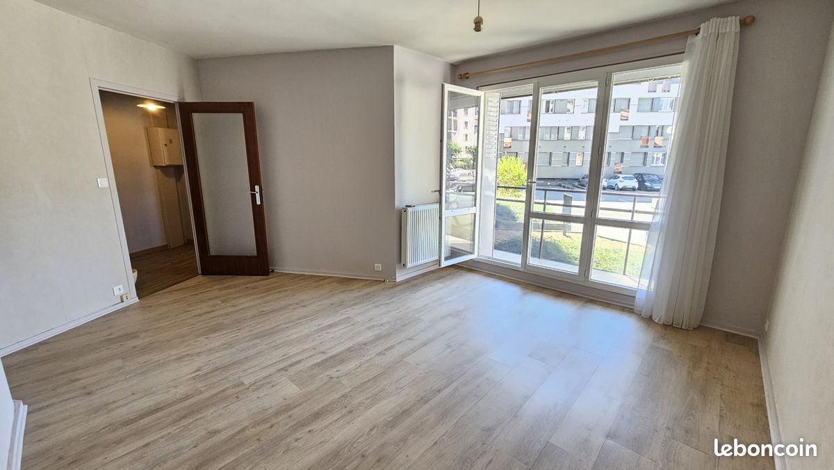Appartement 2 pièces 42 m² · à Clermont-Ferrand · 42 m² · 599 €/mois