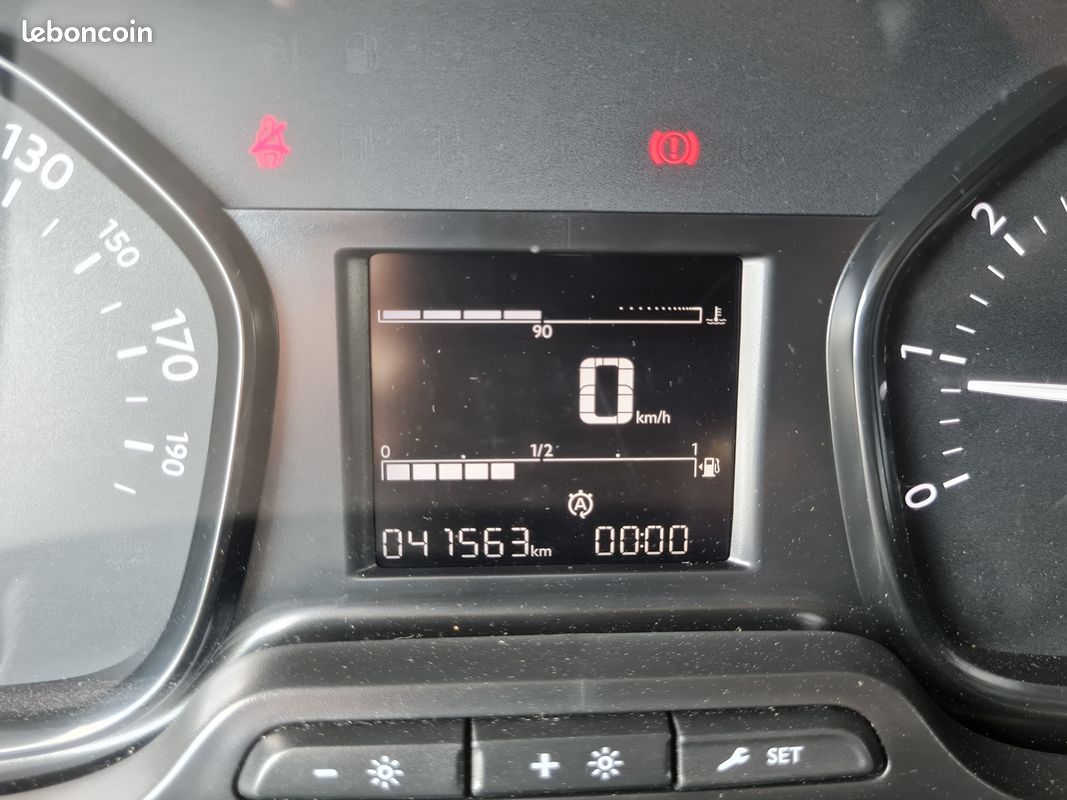 Citroen JUMPY FG M 1.5 BLUEHDI 120CH S&S (image 11)