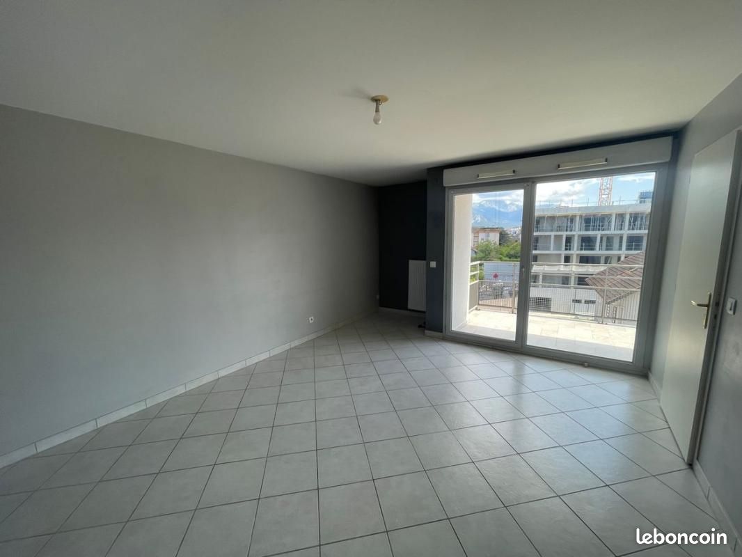 Appartement 2 pièces 48 m² · à Annecy · 48 m² · 896 €/mois