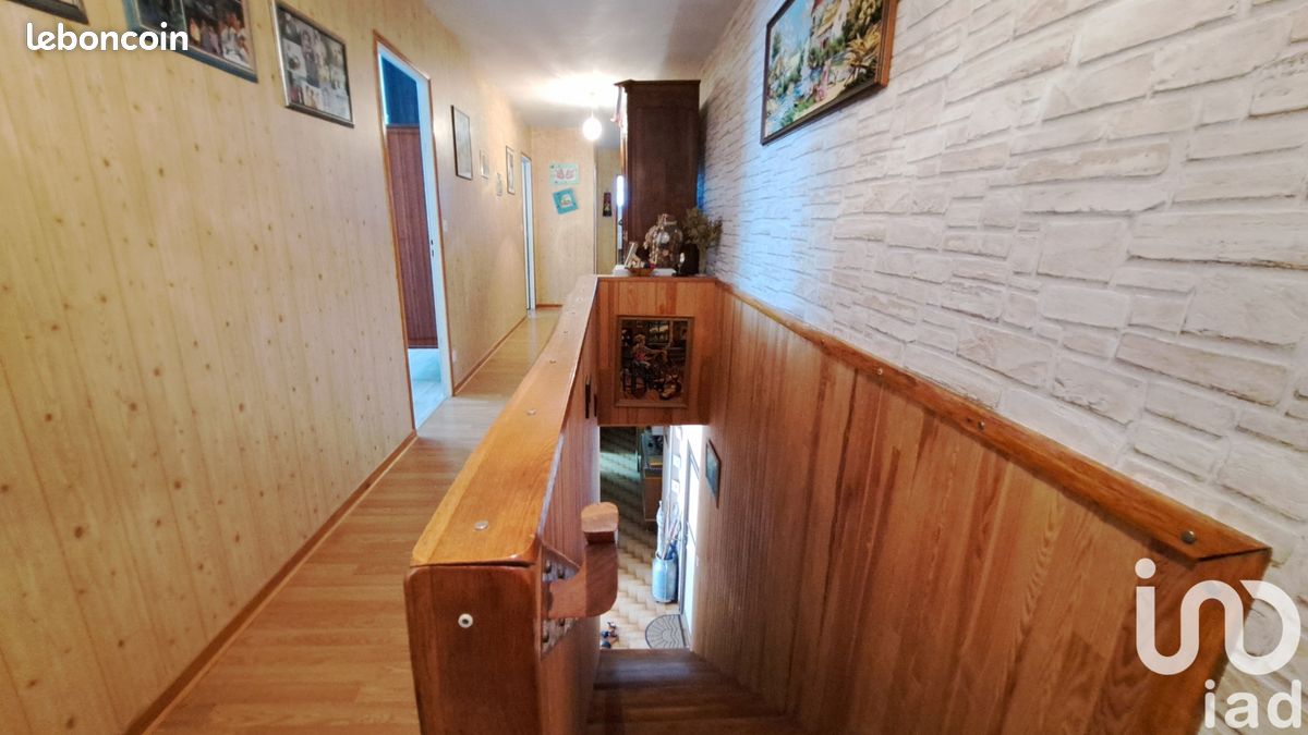 Maison 6 pièces 178 m² - Gensac-la-Pallue 16130 (image principale 4)